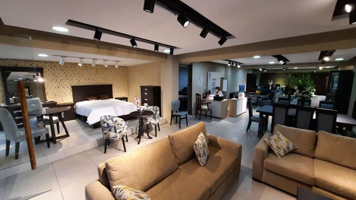 MUEBLES SILVERA — foto