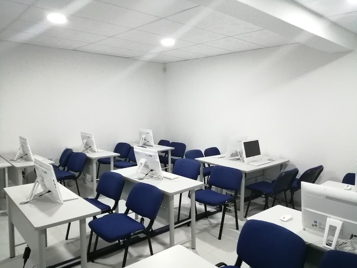 Instituto Técnico Liceo Tecnológico de Colombia — foto