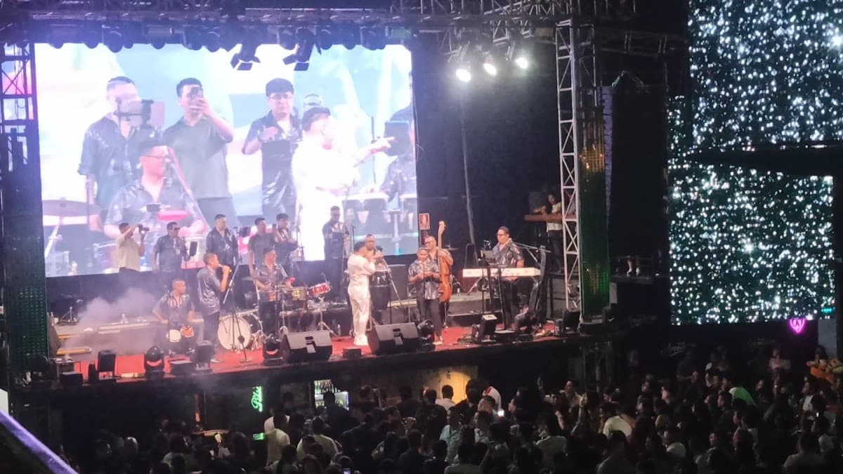 Aventura Disco