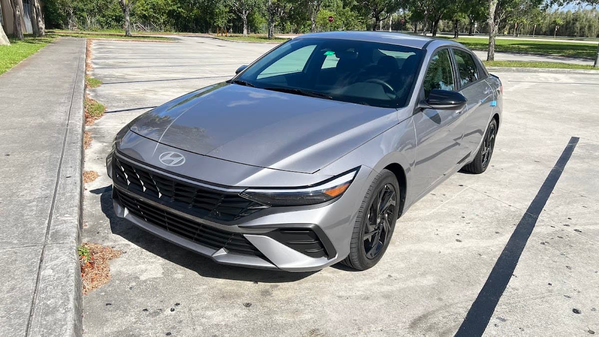 Rent Smart Car Rental | Alquiler de autos Miami — foto