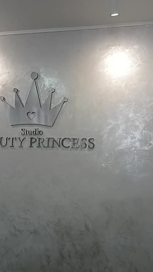 STUDIO BEAUTY PRINCESS — foto