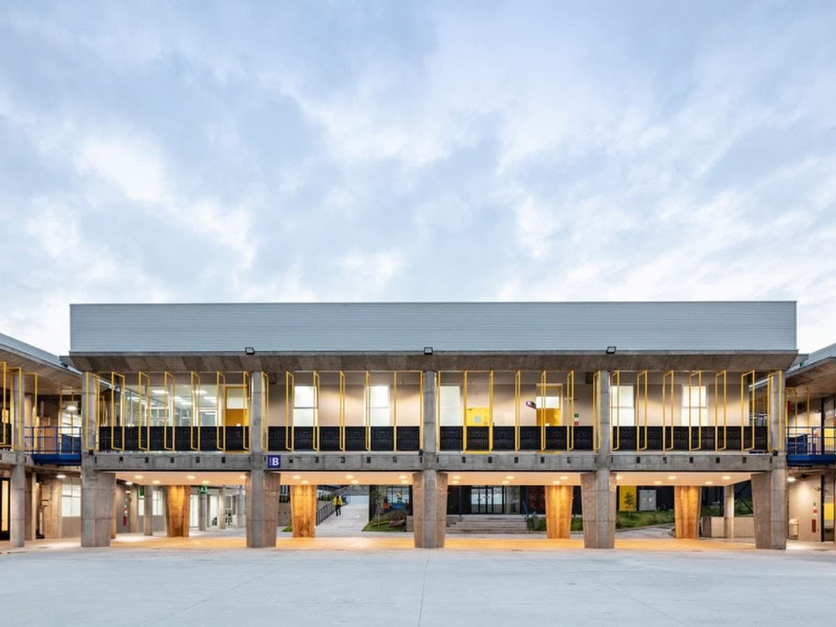 Unidad Educativa La Inmaculada — foto