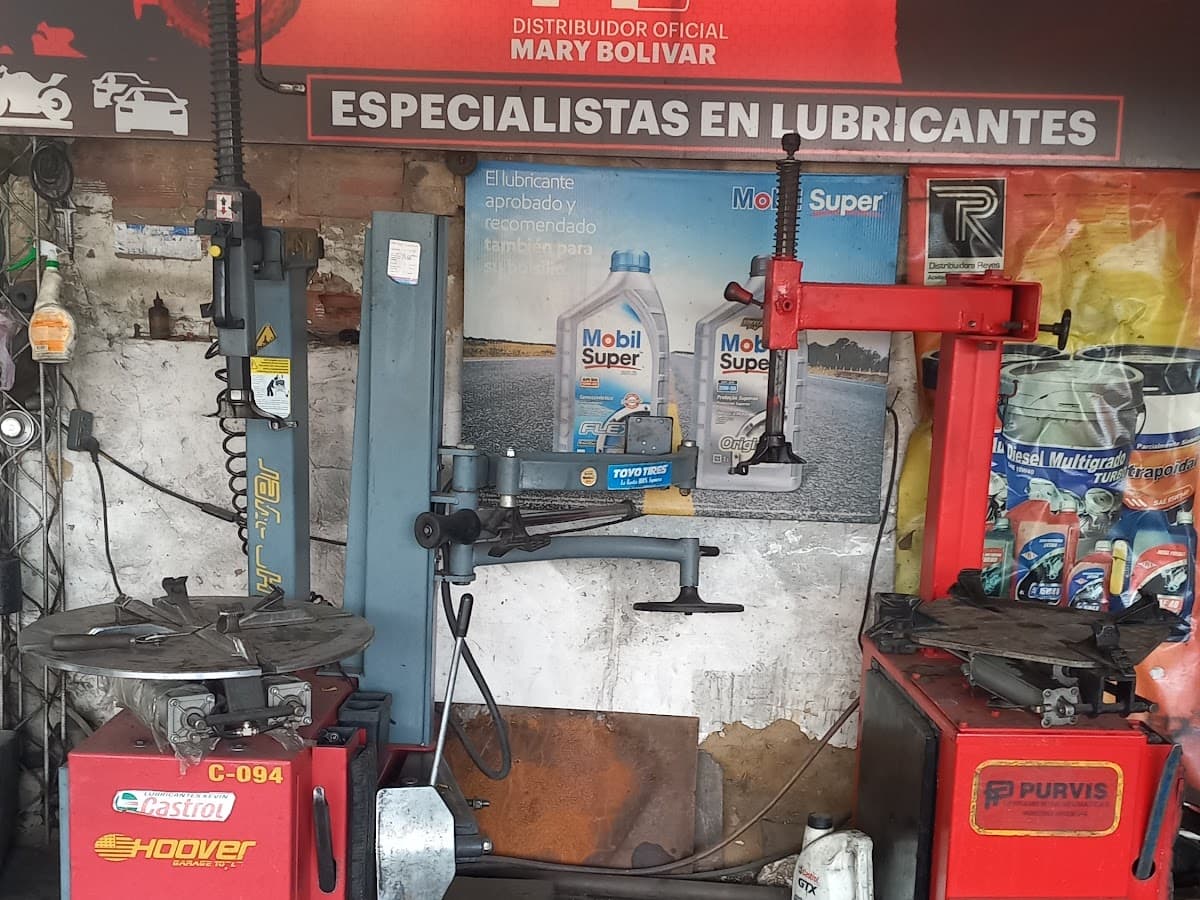 Gomeria Servicios Quemalla parchado y lubricantes — foto