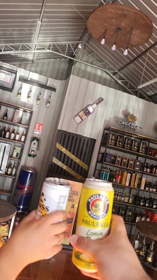 La Fábrica - Super Mercado de Licores — foto