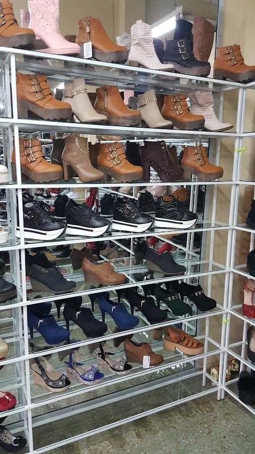 Tienda LESLY — foto