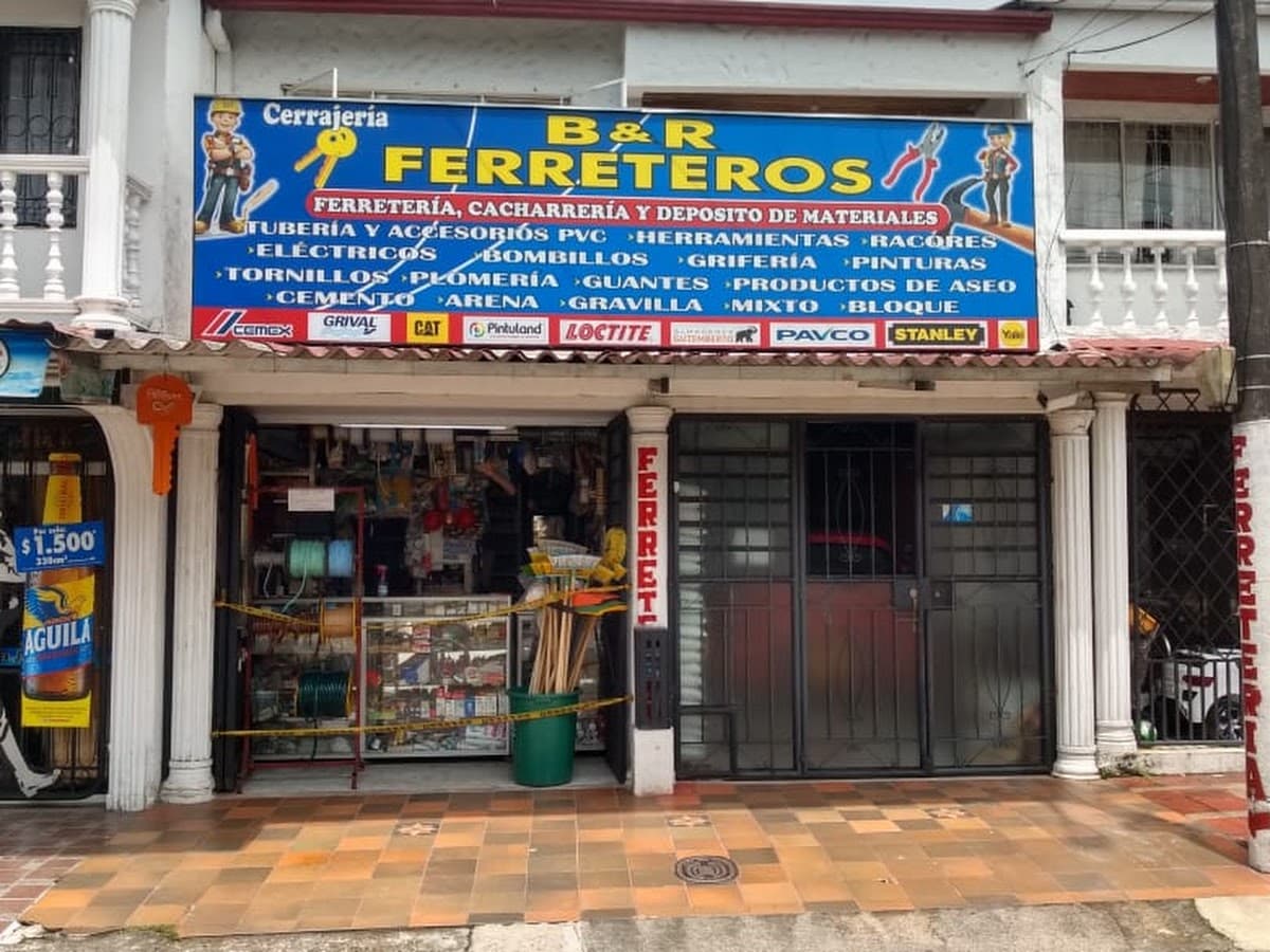 MULTIFER FERRETEROS SEDE BRASILIA VILLAVICENCIO — foto