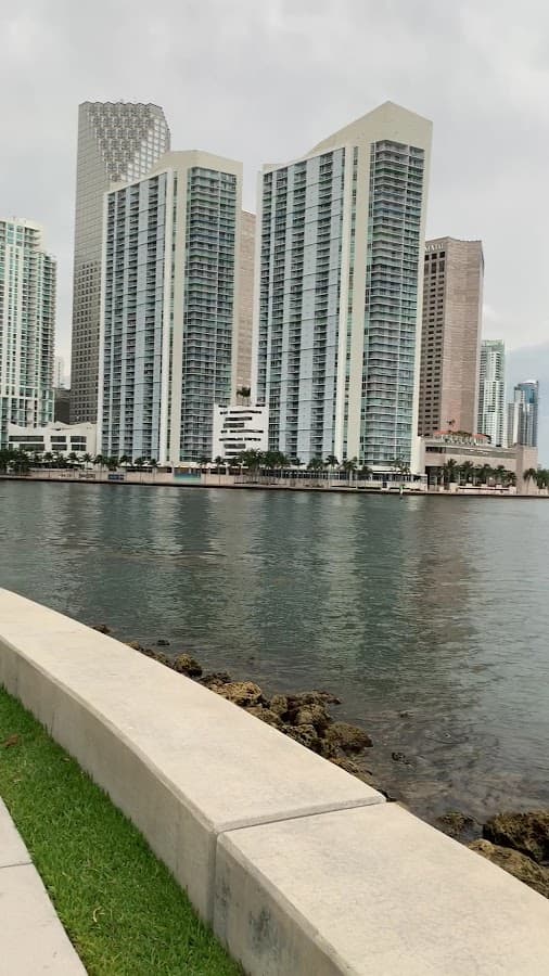 Brickell Key Park — foto