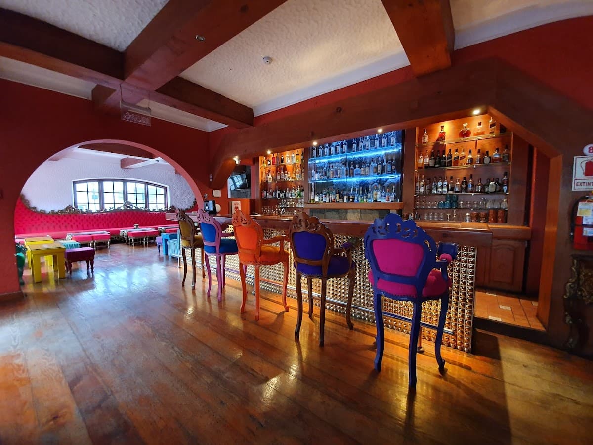 Pitahaya Lounge