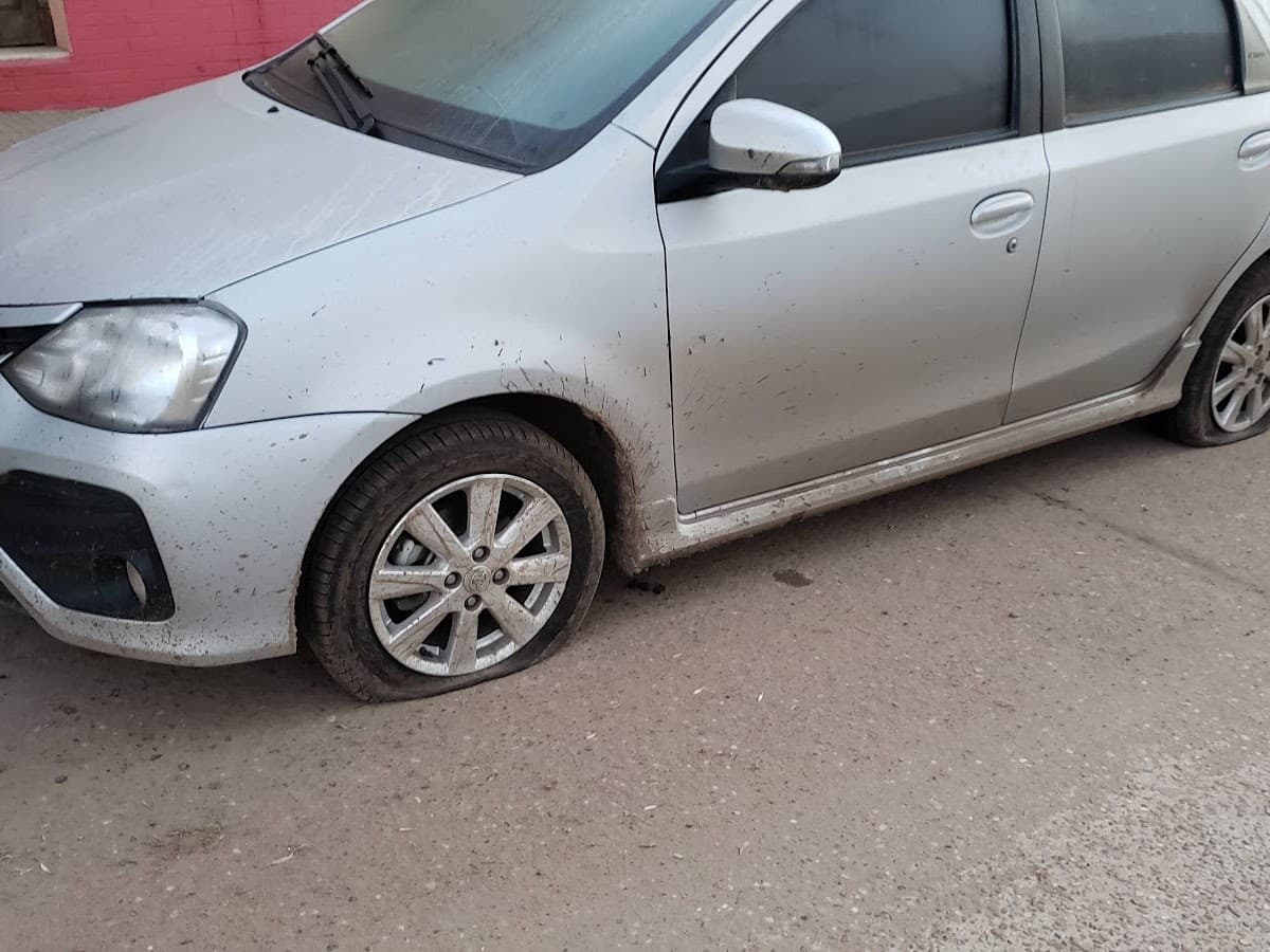 LO DE YACO Gomeria Y Lubricentro — foto