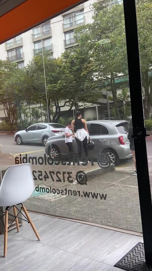RENTS COLOMBIA - Renta de vehículos — foto