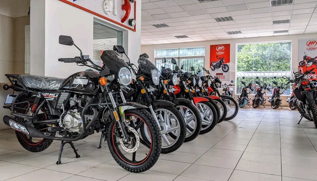 MOTOS MARQUEZ — foto