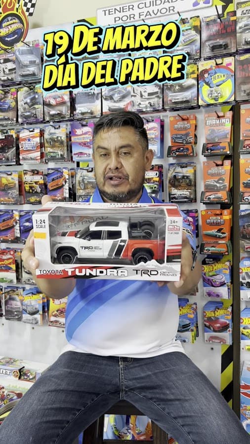 Jugueteria Planeta " Hot Wheels " — foto