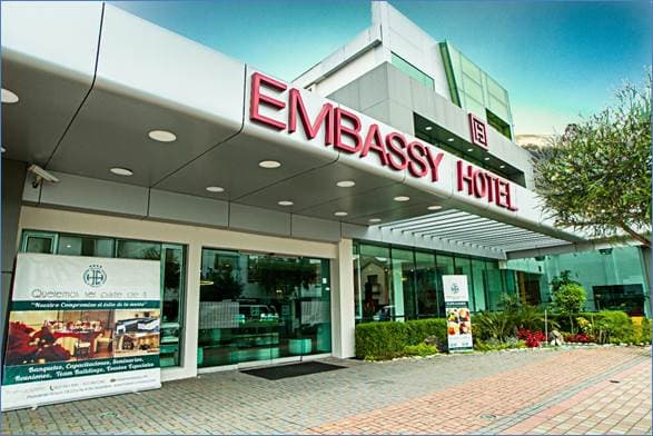 Embassy Quito — foto