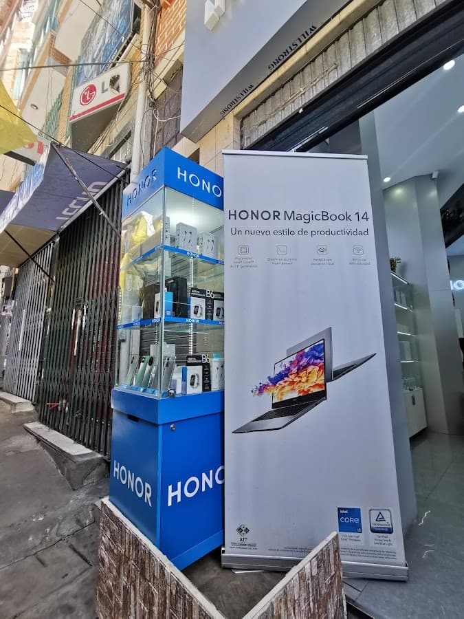 Liverpool Celulares — foto