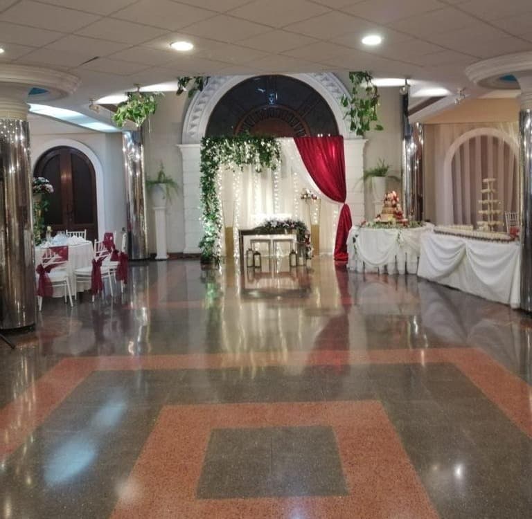 Salon De Eventos "EL REY"