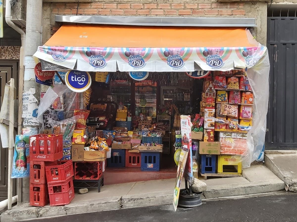 San Miguel Store — foto