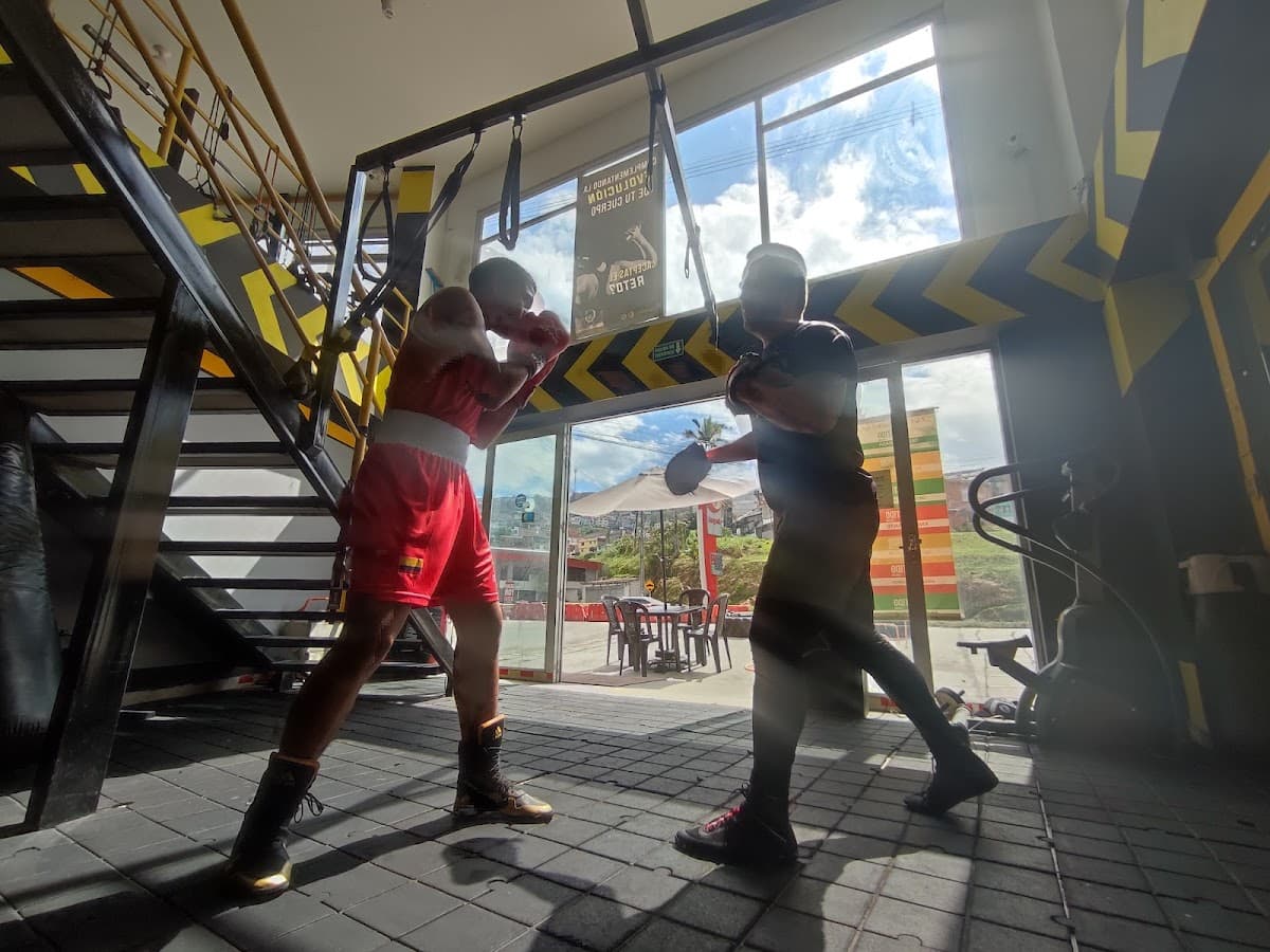 Jazak Fitness Center Manizales