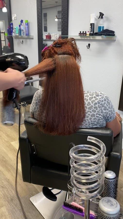 The Blowout Blowdry Bar — foto