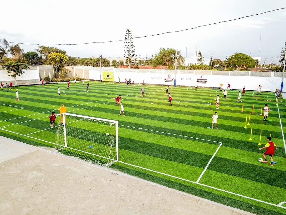 Colegio Brüning — foto