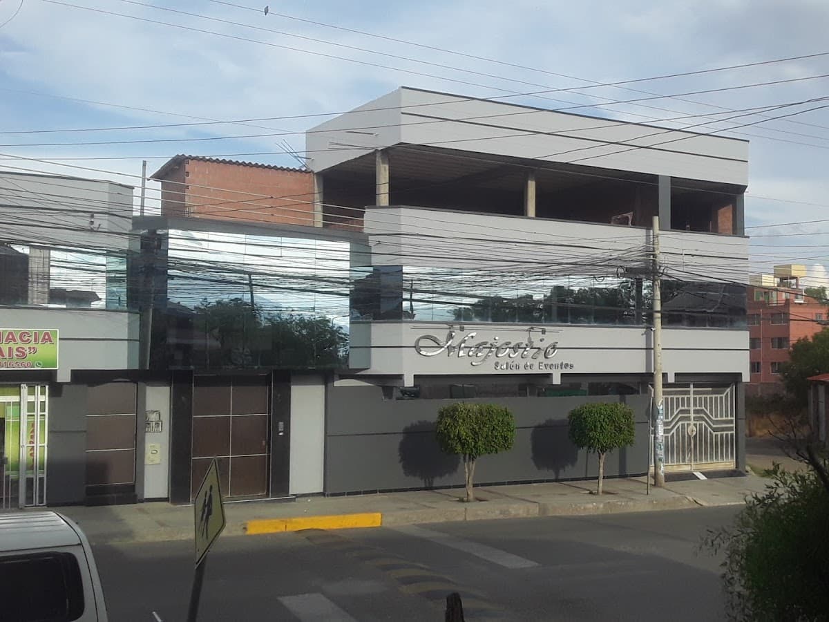 Salon de Eventos Magestic — foto