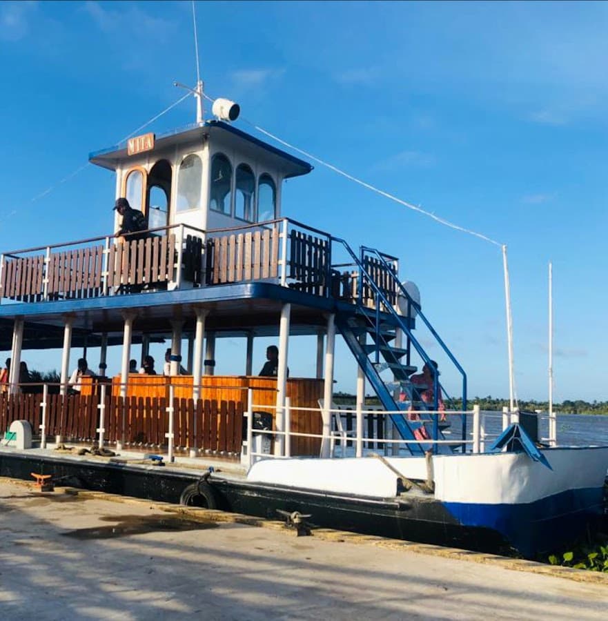 Embarcacion La mita — foto
