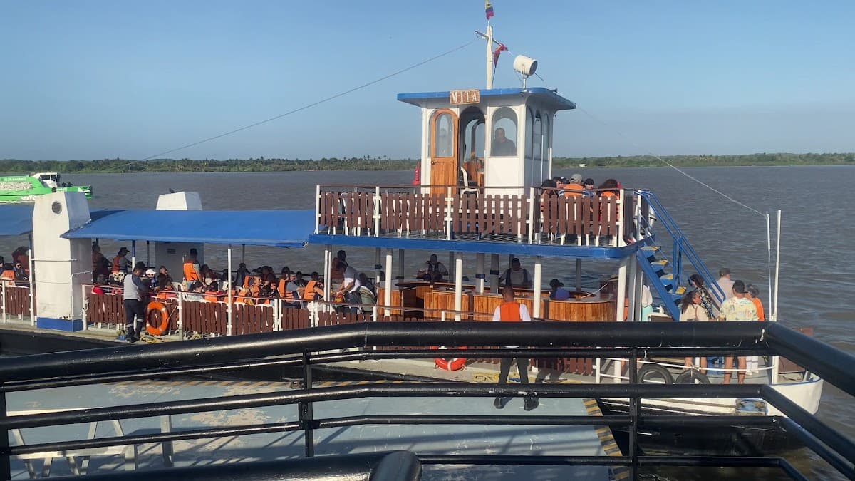 Embarcacion La mita — foto