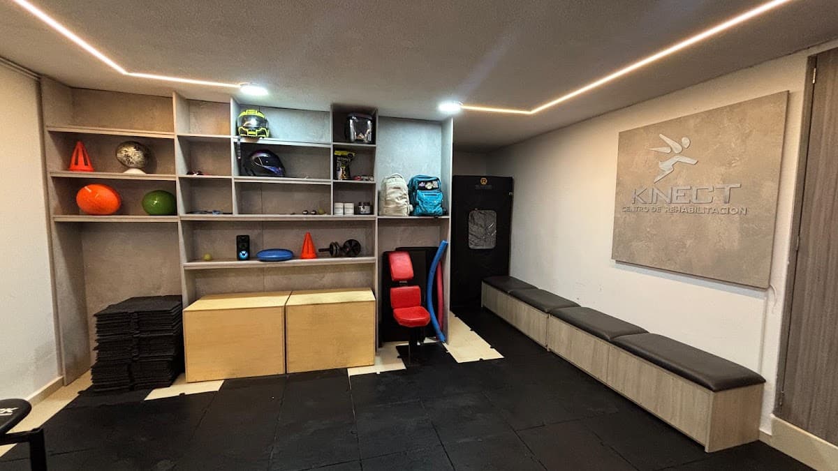 KINECT, centro de rehabilitación y fisioterapia, entrenamiento personalizado