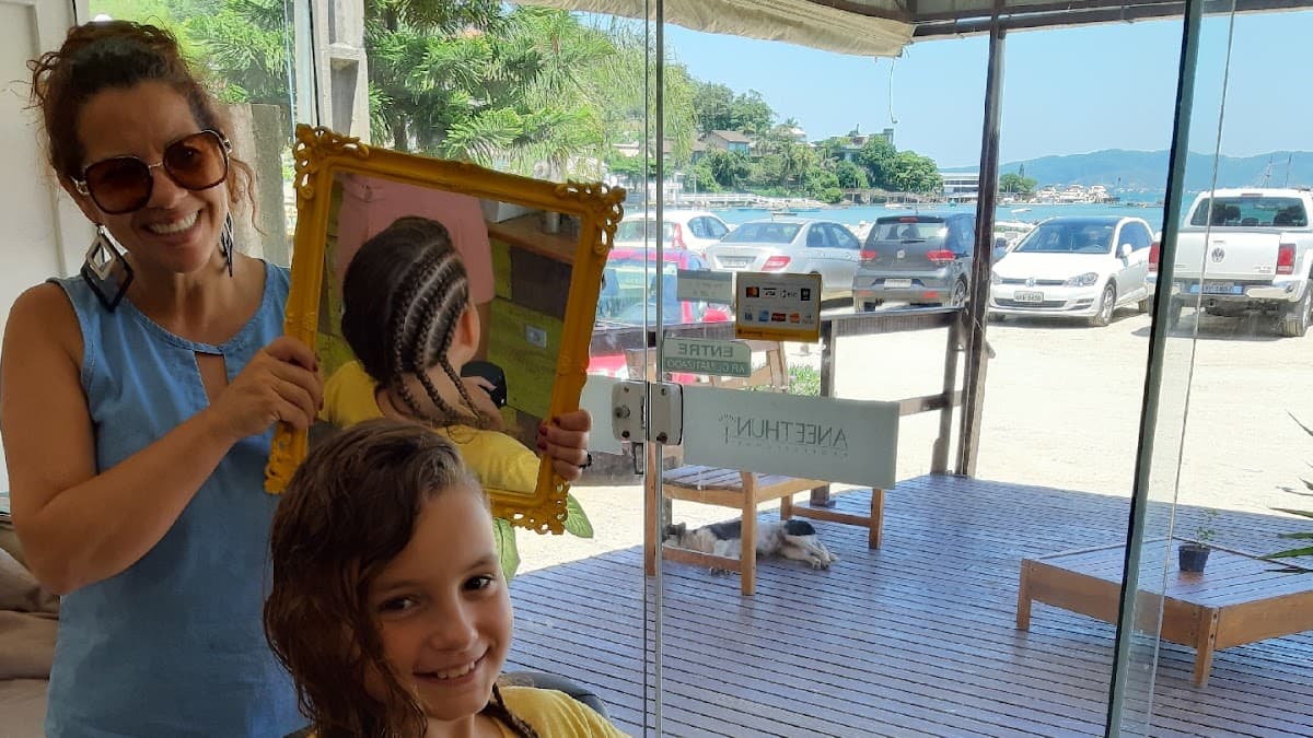 MS cabelo e Cia para Homens e Mulheres — foto