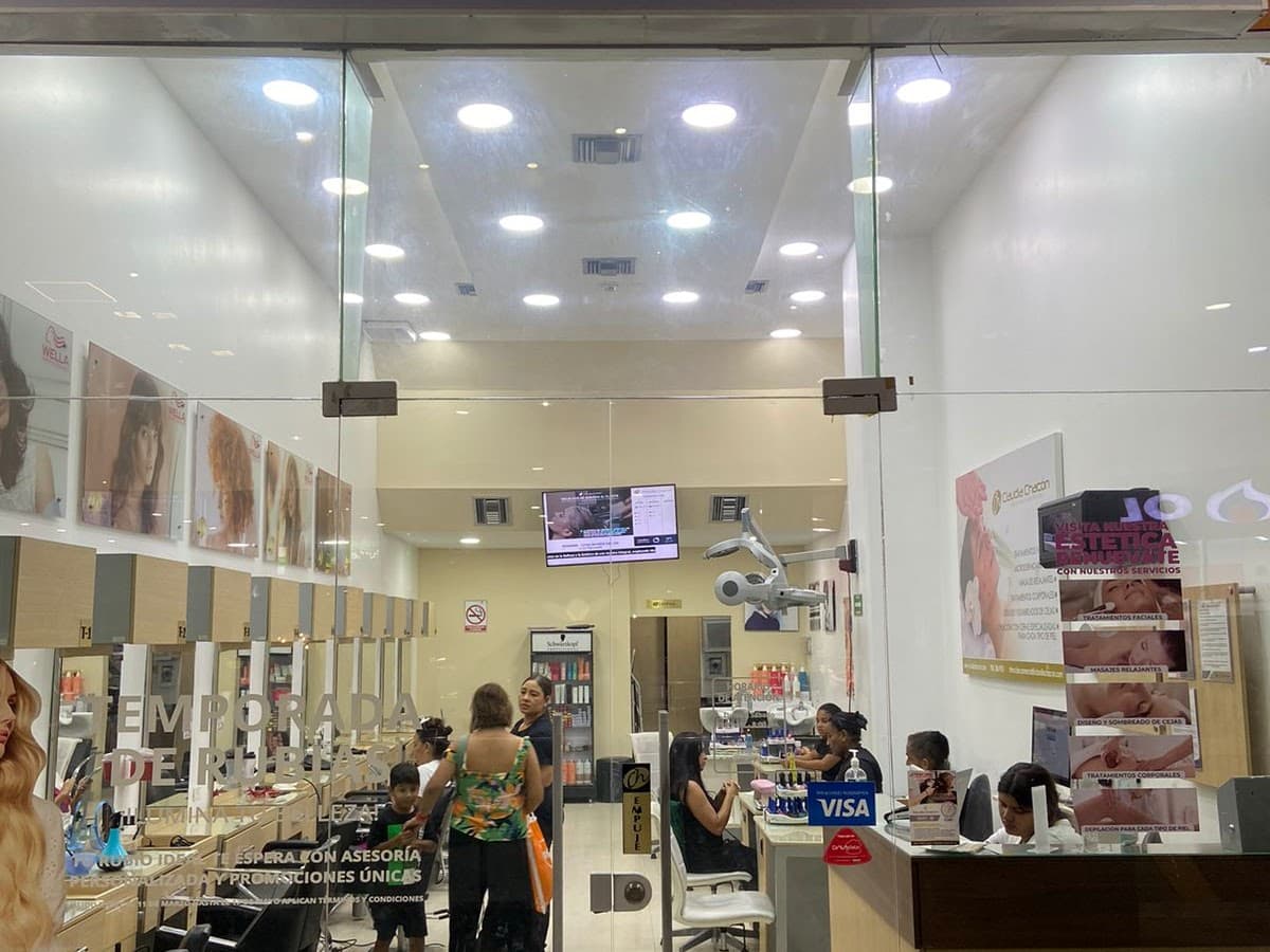 MIO SALON BARBERIA SPA — foto