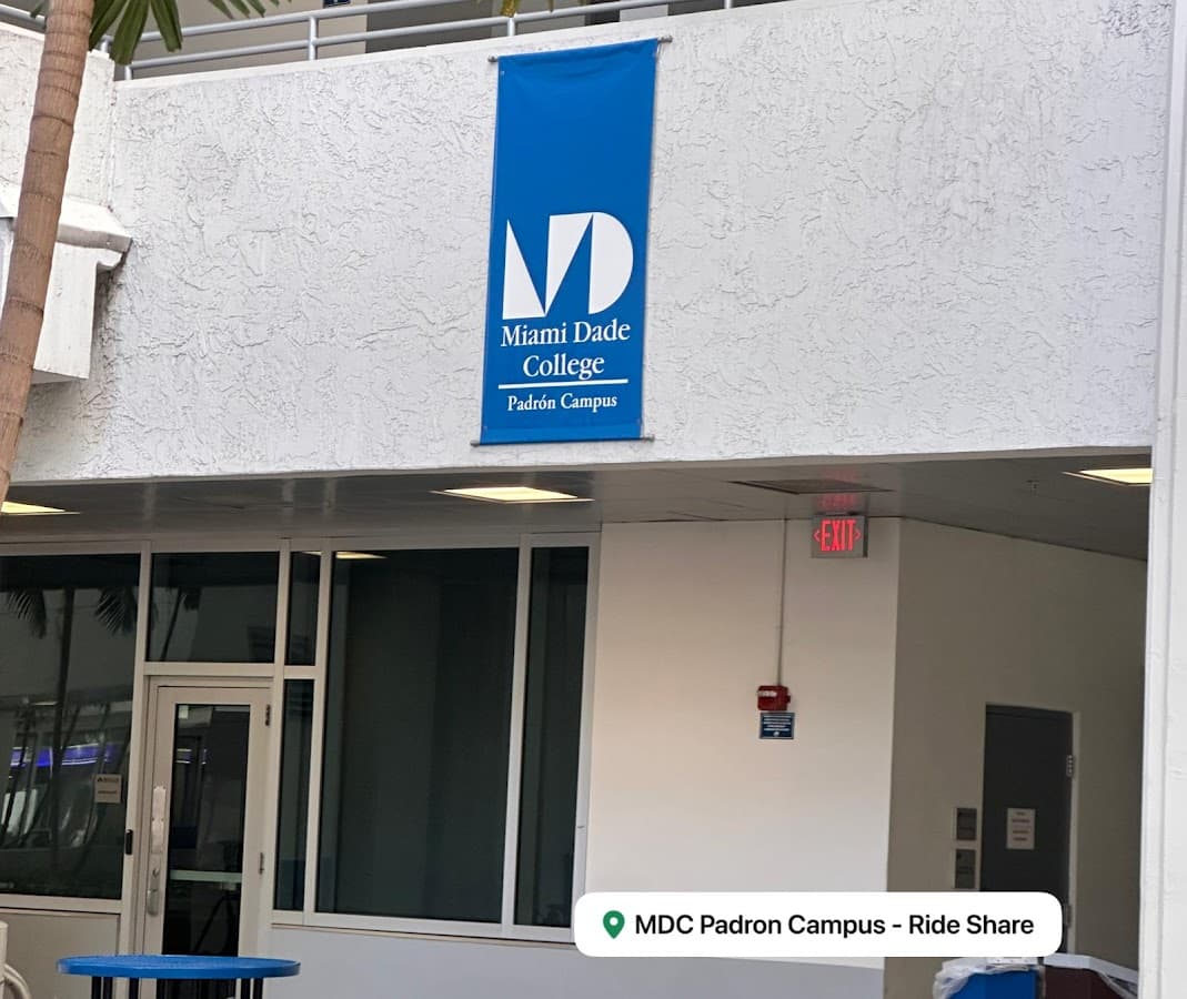 Miami Dade College - Padrón Campus — foto