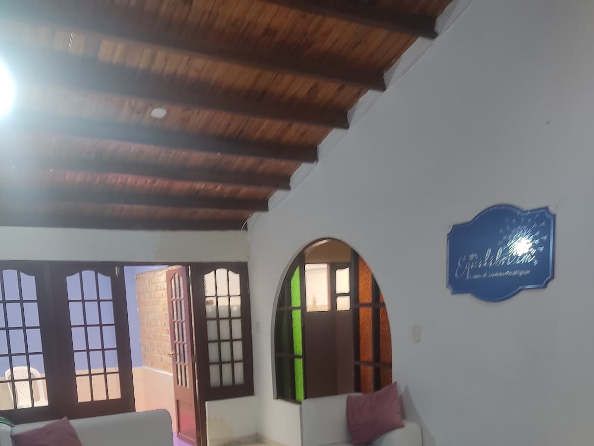 Dra. Laura Santamaria Campo, Psicólogo — foto