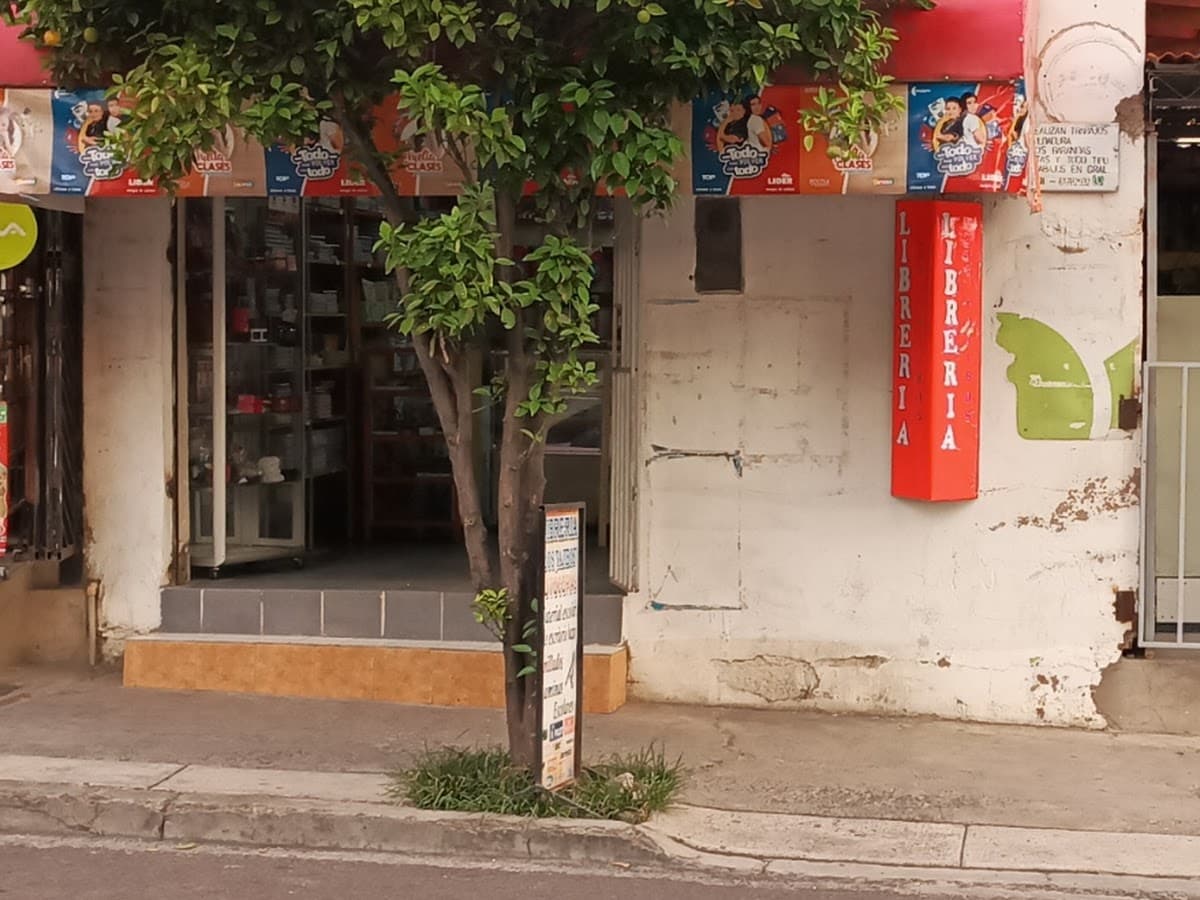 LIBRERIA ARJIHANSU