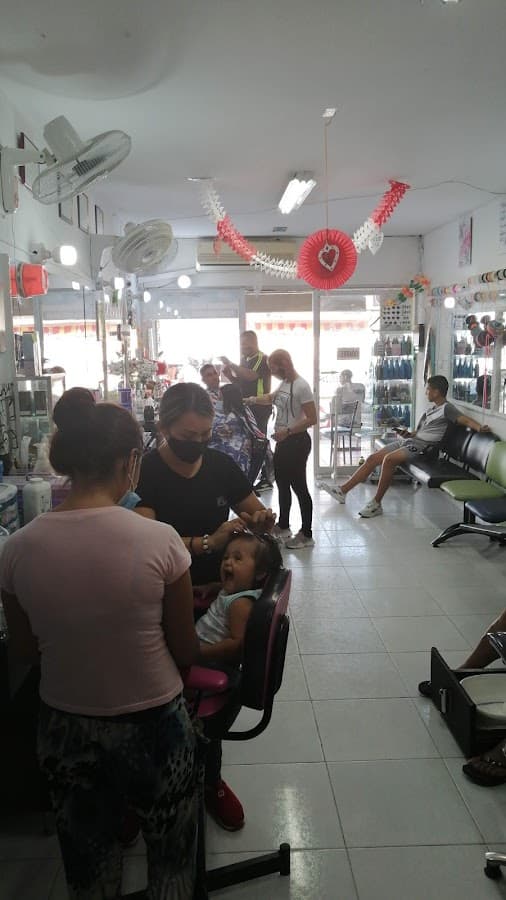 Salon de Belleza Karolay — foto