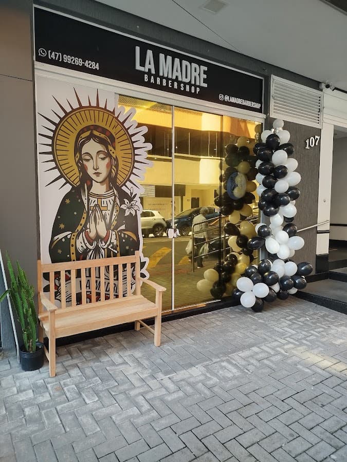 La Madre Barber Shop — foto