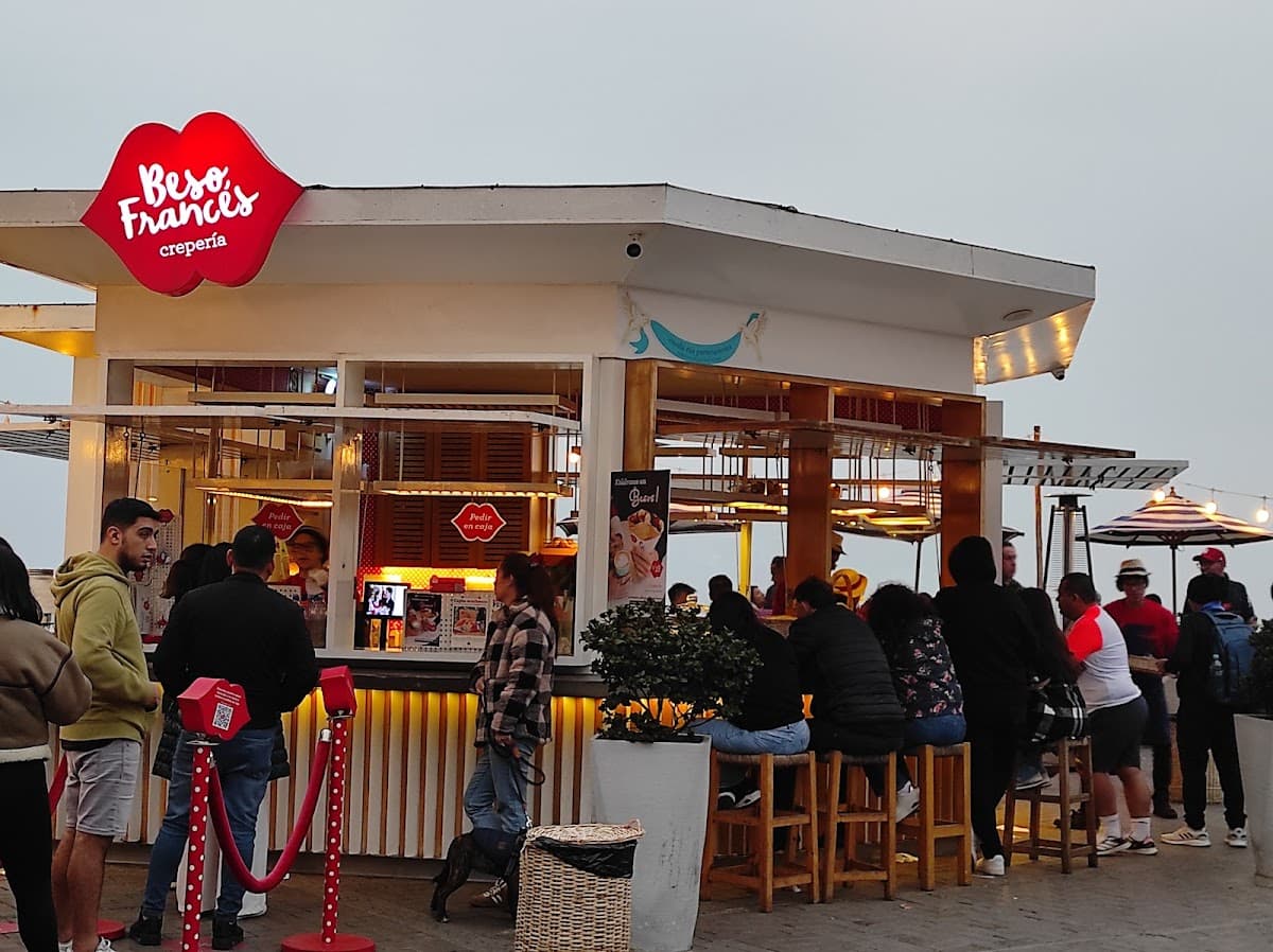Lima Bar
